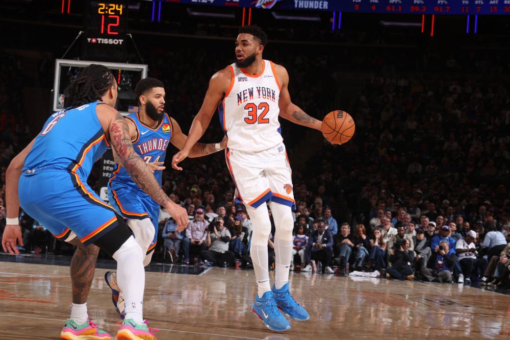 亚历山大 亚历山大