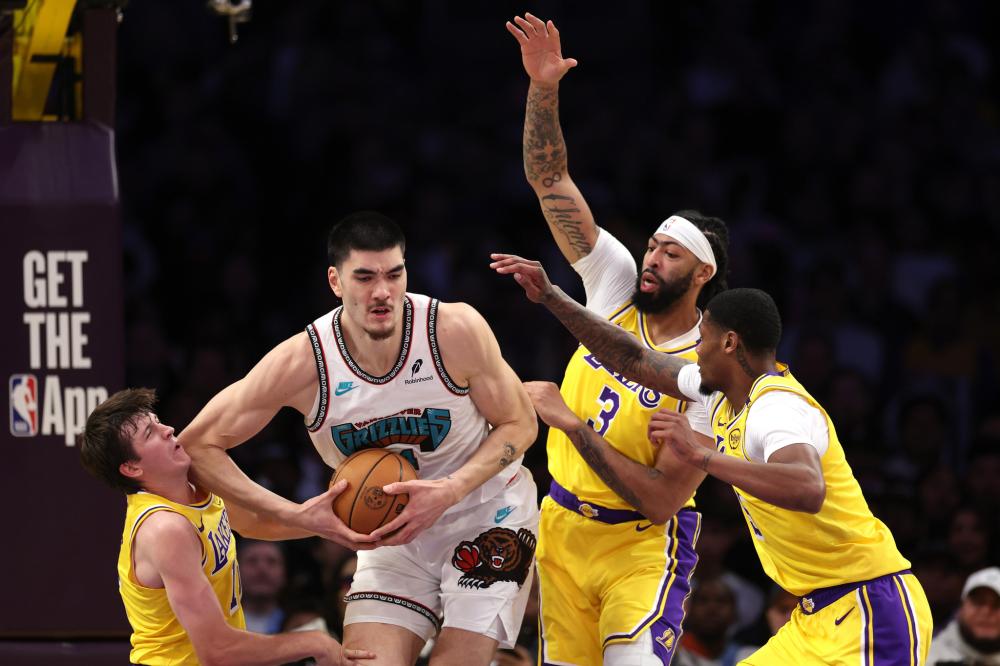 更将自己推 更将自己推