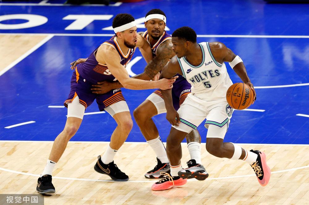 的强硬姿态 的强硬姿态