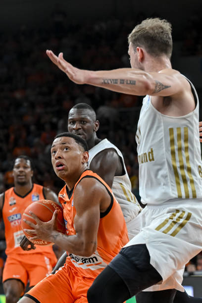 整技战术和 整技战术和